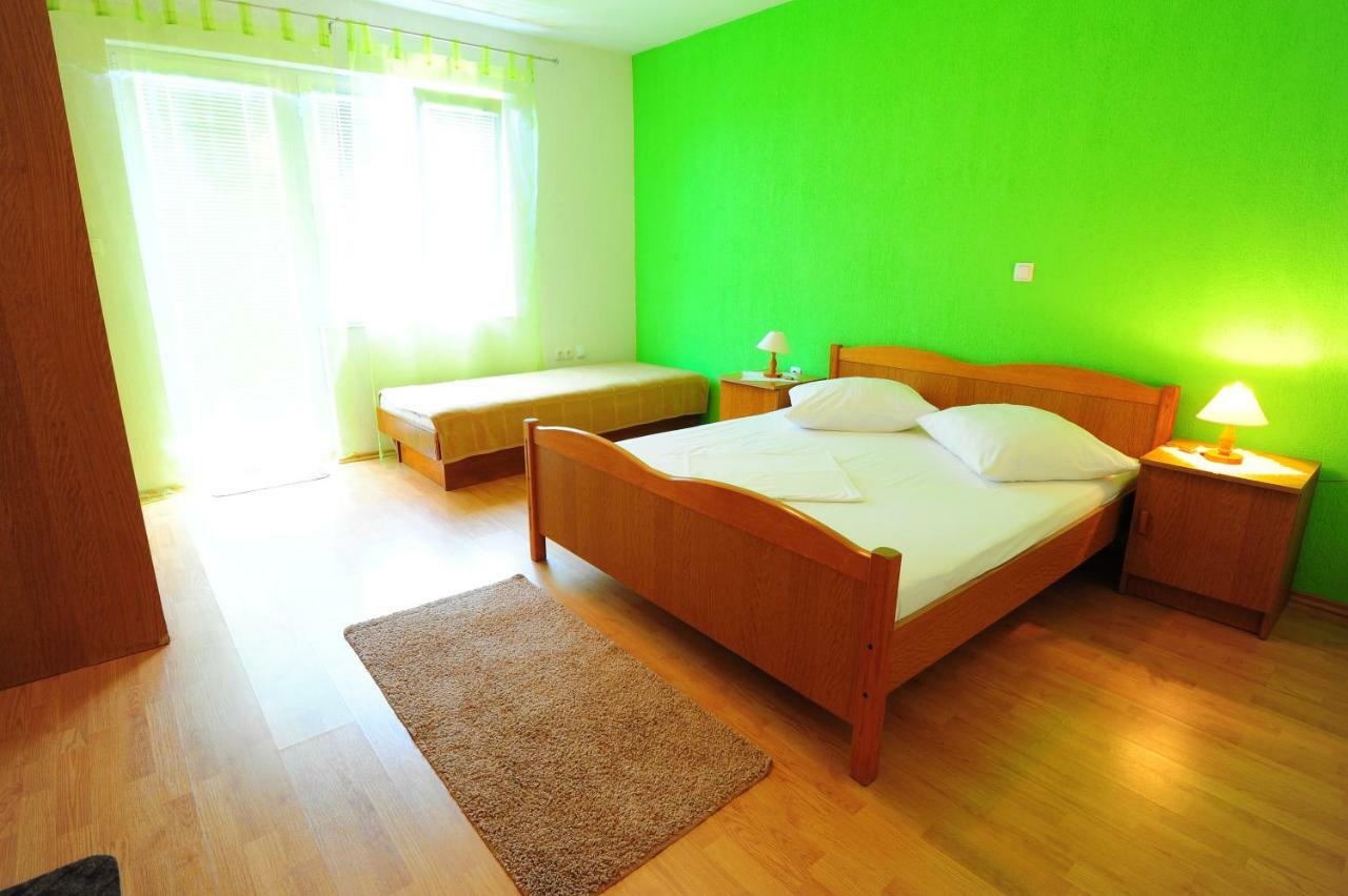 Apartmani Margeta 拉布 外观 照片